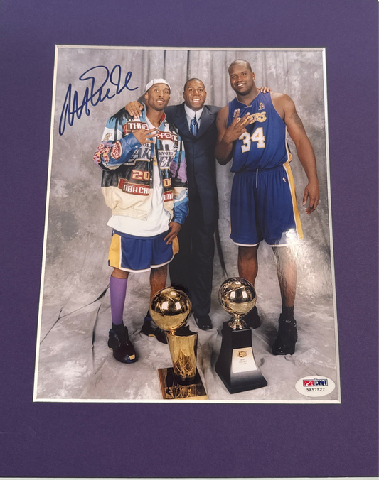 Magic Johnson Autographed 2002 NBA Finals Photo w/ Kobe Bryant & Shaq PSA Authentication