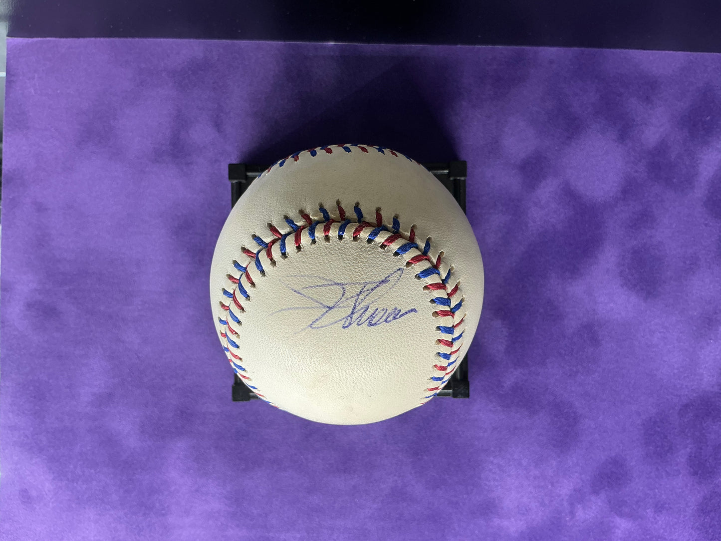 Jim Thome Autograph Baseball JSA Cleveland Indians